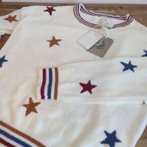 Women’s Oversized Cozy Sweater  Rainbow Stars NWT